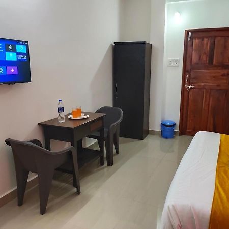 Hotel Om Baga Residency Exteriér fotografie