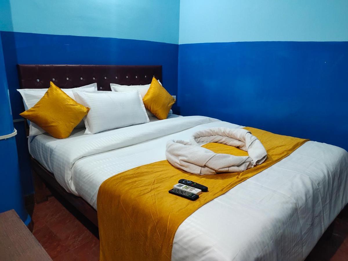 Hotel Om Baga Residency Exteriér fotografie