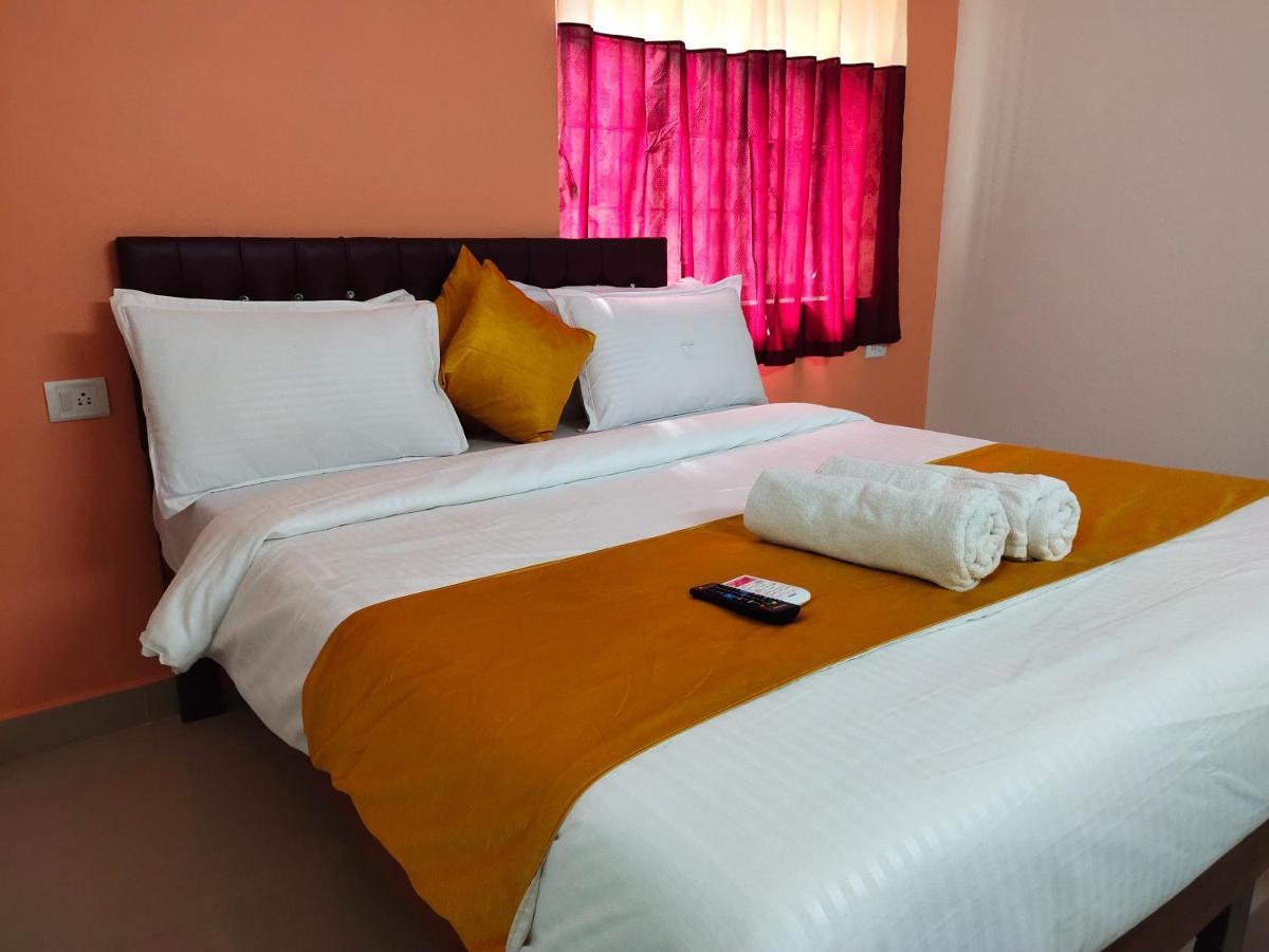 Hotel Om Baga Residency Exteriér fotografie