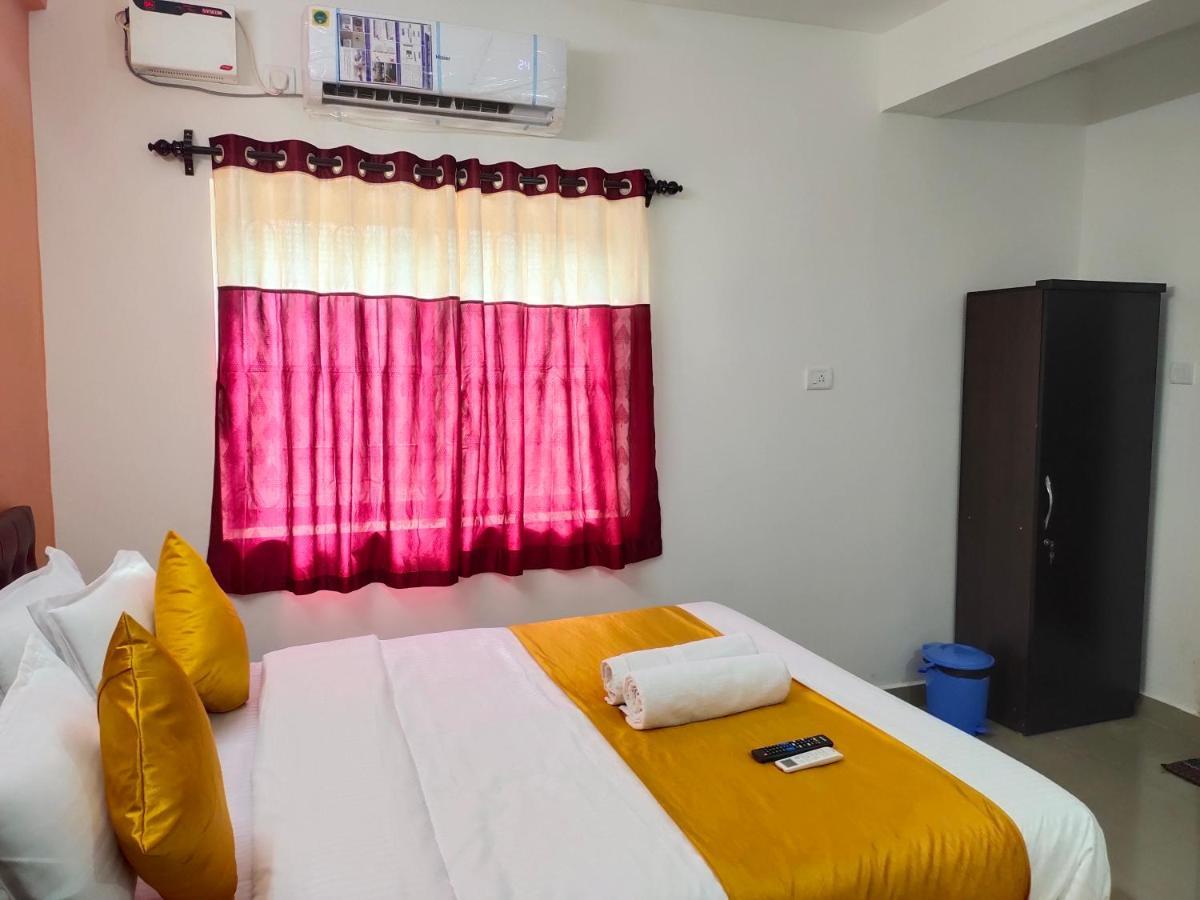 Hotel Om Baga Residency Exteriér fotografie